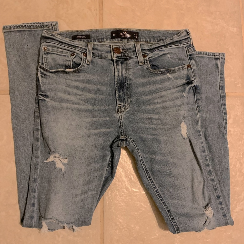 Mens 31/32 Hollister super skinny ripped jeans
